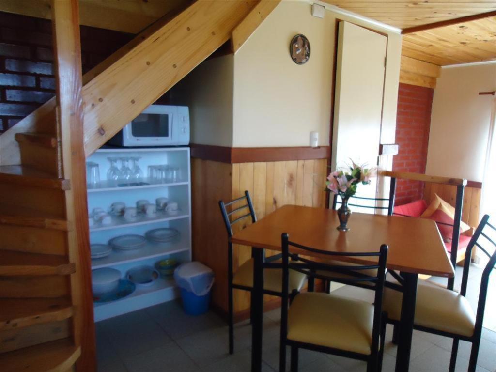 Boomerang Inn Apart Hotel Pucon Ruang foto